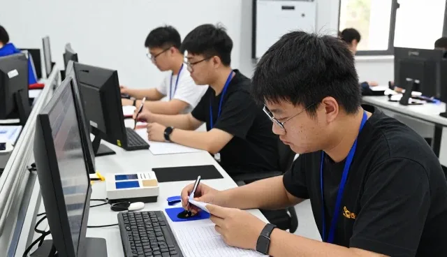 使用技术培训需要关注哪些方面?